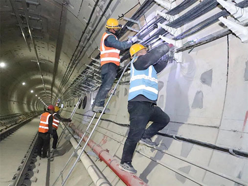 環(huán)氧樹脂基復(fù)合材料